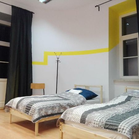 Lulu Hostel Люблін Екстер'єр фото