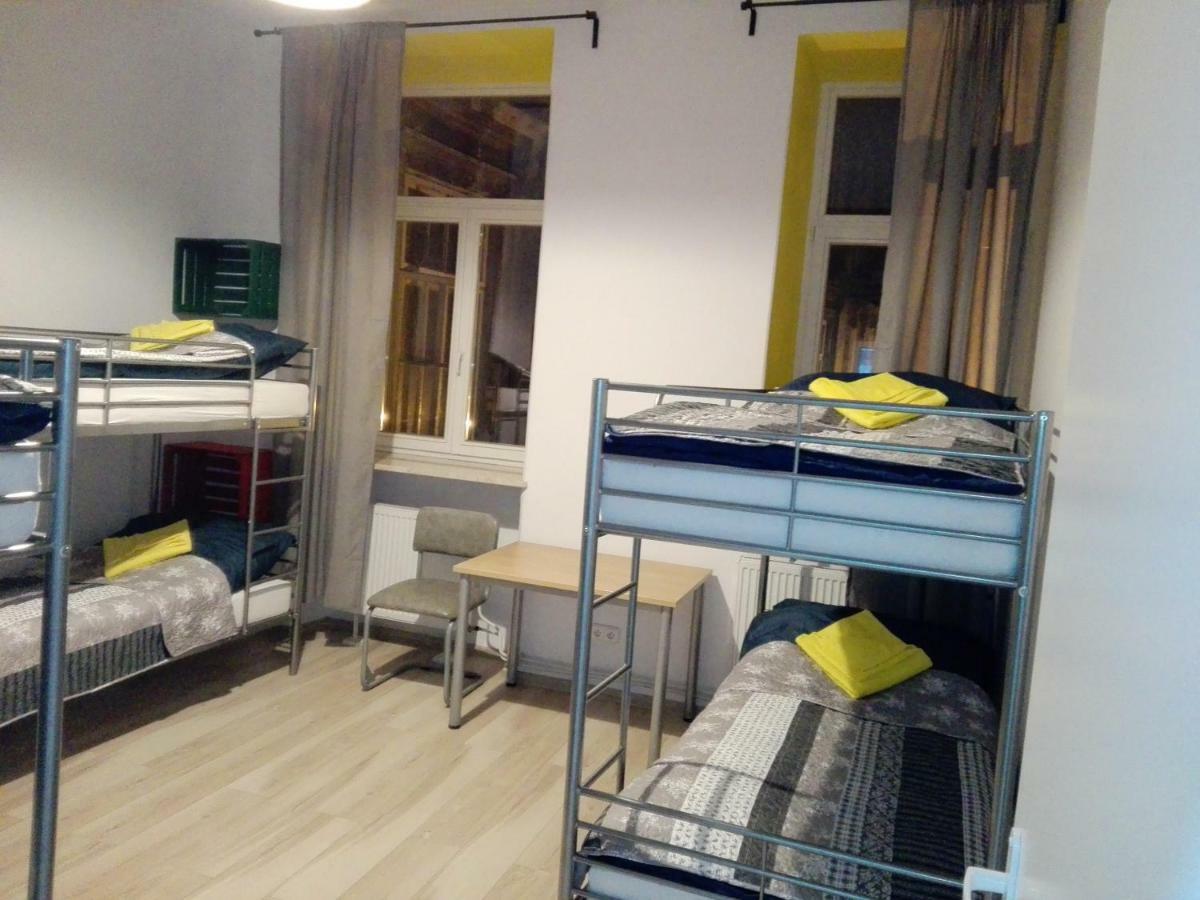 Lulu Hostel Люблін Екстер'єр фото
