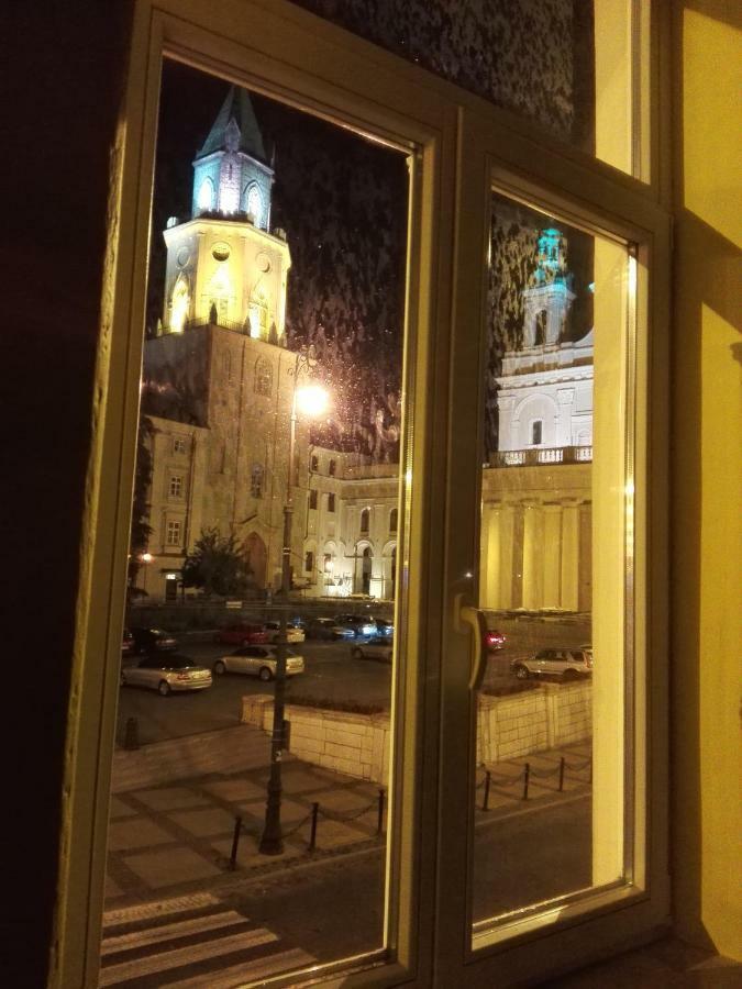 Lulu Hostel Люблін Екстер'єр фото