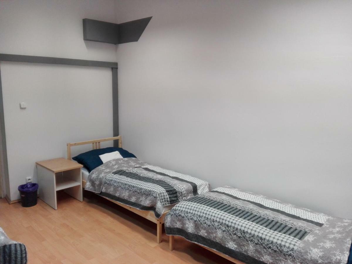 Lulu Hostel Люблін Екстер'єр фото